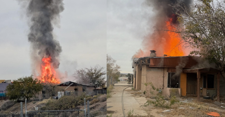 Bomberos de Las Cruces Controlan Incendio en Vivienda Desocupada Sin Heridos