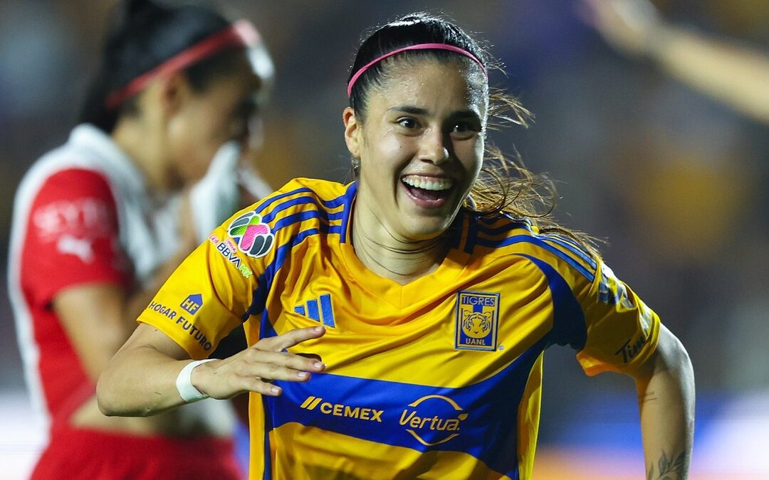 Lizbeth Ovalle Triunfa con el Premio Marta al Mejor Gol del Año en Stockton