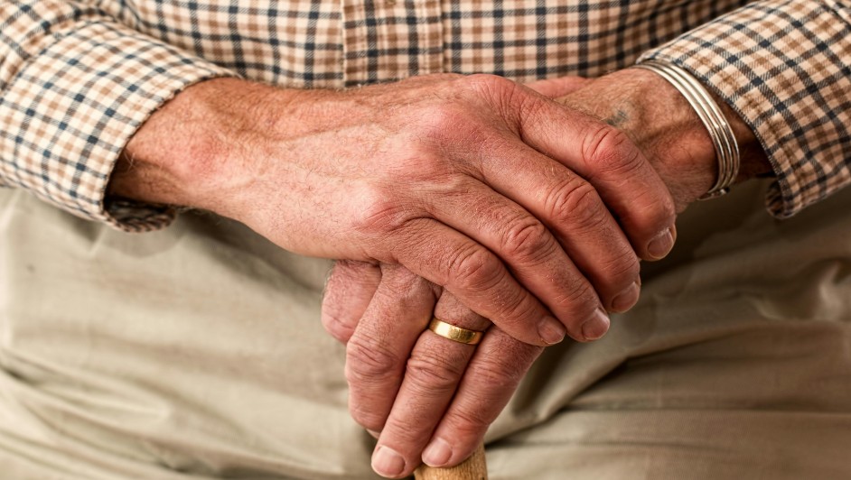 Entendiendo el Envejecimiento: La Genética y el Cuerpo como Claves