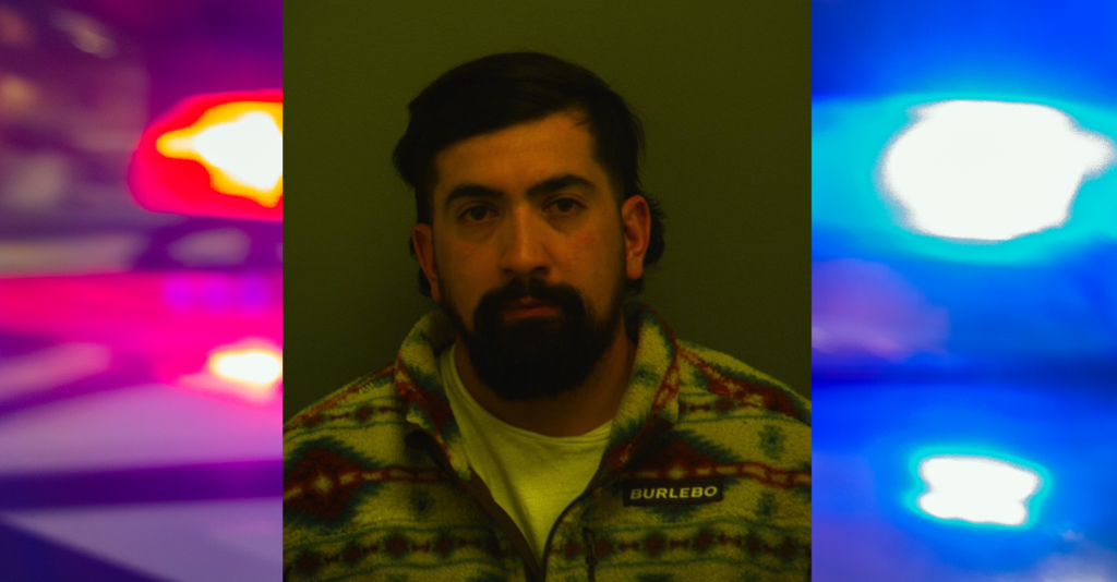 Oficiales de la Policía de El Paso Arrestados por DWI y Agresión Agravada