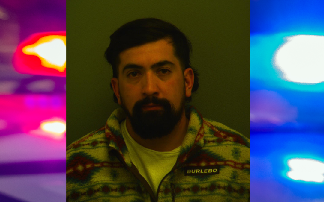 Oficiales de la Policía de El Paso Arrestados por DWI y Agresión Agravada