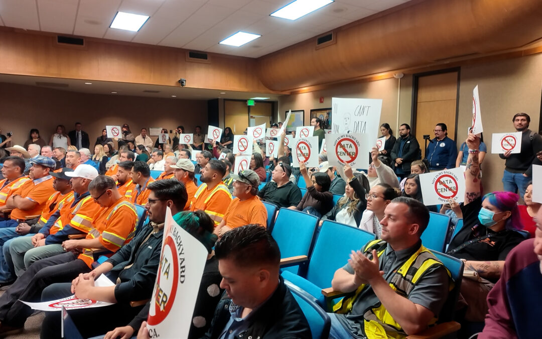 Centro de Transferencia de Datos en Imperial: Comunidad Debate Sobre Su Construcción