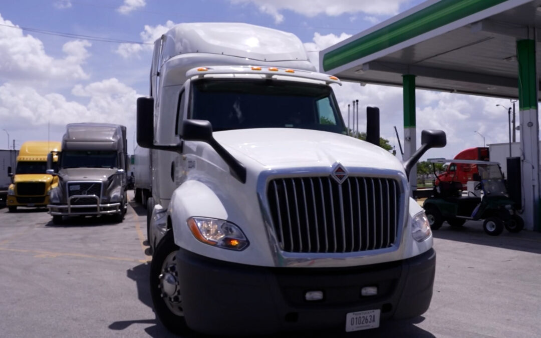 Colorado Suspende Programa de Licencias CDL para Inmigrantes Tras Revisión Federal