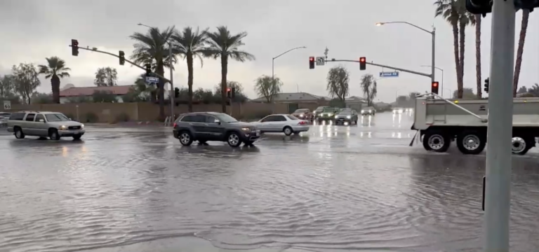 Inundaciones en Coachella: Preparativos ante la Fuerte Tormenta que se Aproxima