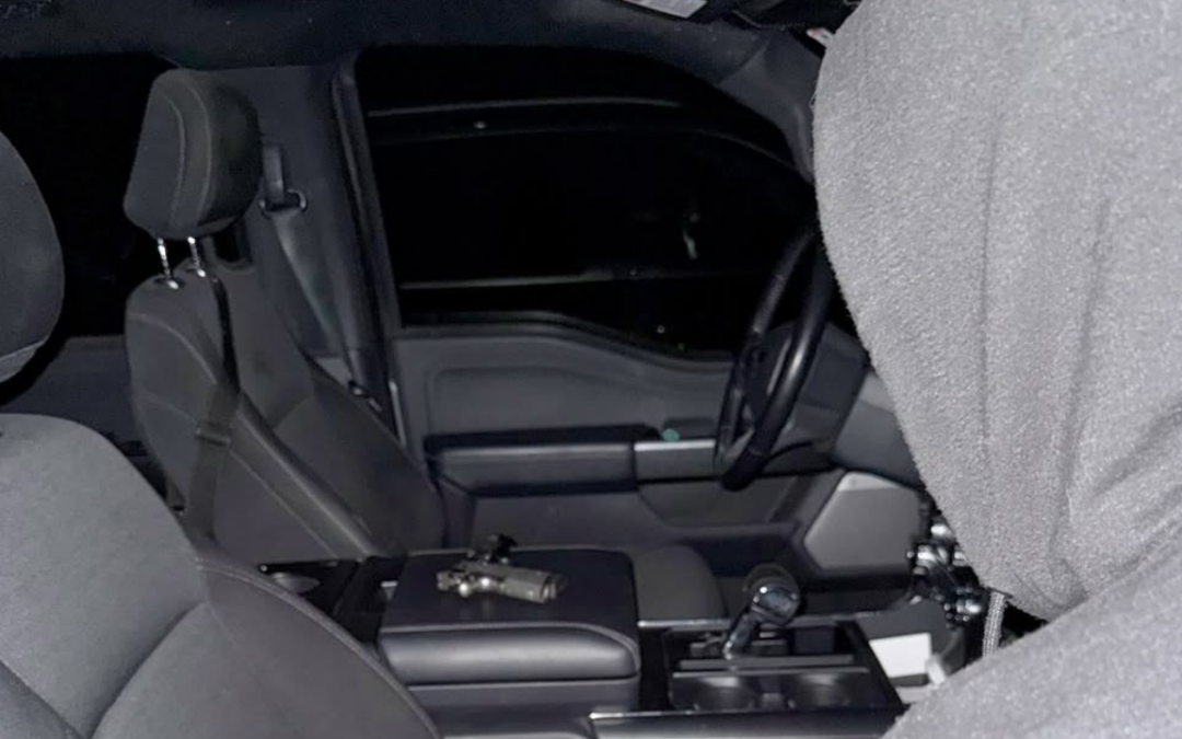 Robo de Armas: La Policía de Las Cruces Advierte sobre los Riesgos de Dejar Armas en Vehículos