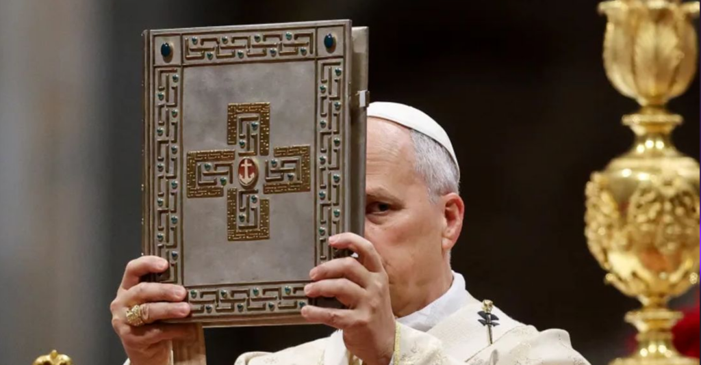 León XIV denuncia las duras condiciones de los refugiados de Gaza en su mensaje de Navidad