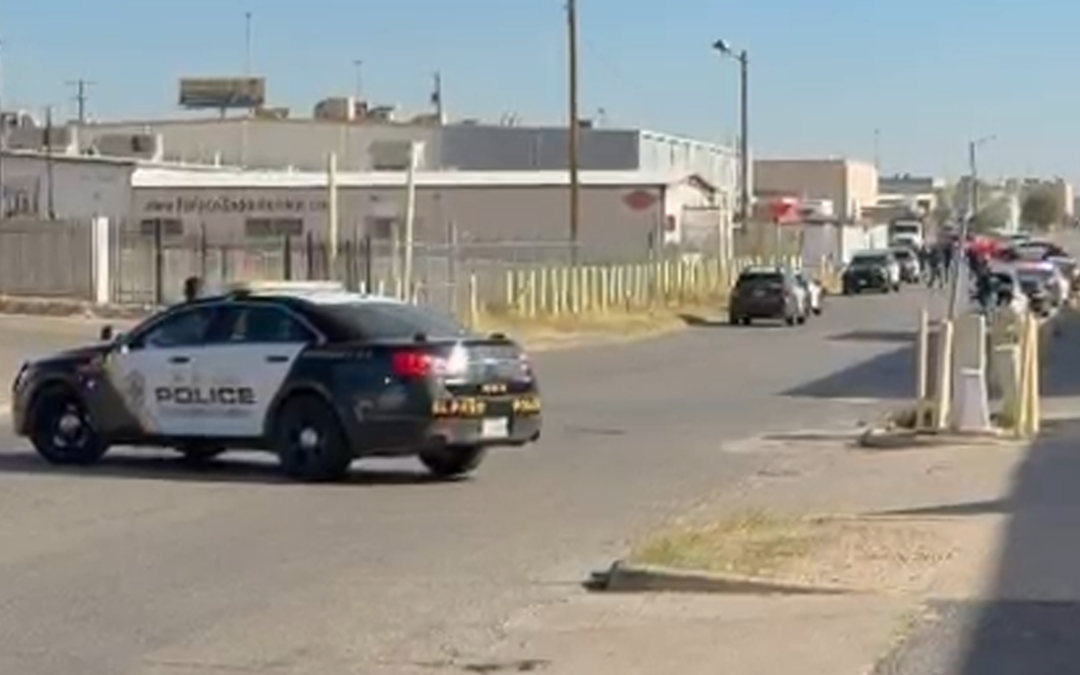 Intensa actividad policial en El Paso por reporte de hombre armado