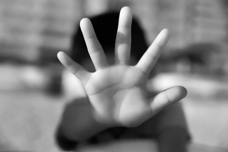 Violencia doméstica en Colorado: Un aumento alarmante de muertes y víctimas infantiles en 2024