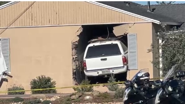 Accidente Mortal en Clairemont: Mujer Fallecida Tras Impacto de Vehículo