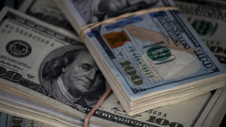 Dólar Hoy: Tipo de Cambio en México y la Caída del Peso al 30 de diciembre