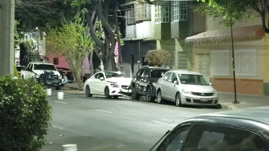 Tiroteo en Venustiano Carranza: Pareja atacada en auto de lujo, conductor fallece