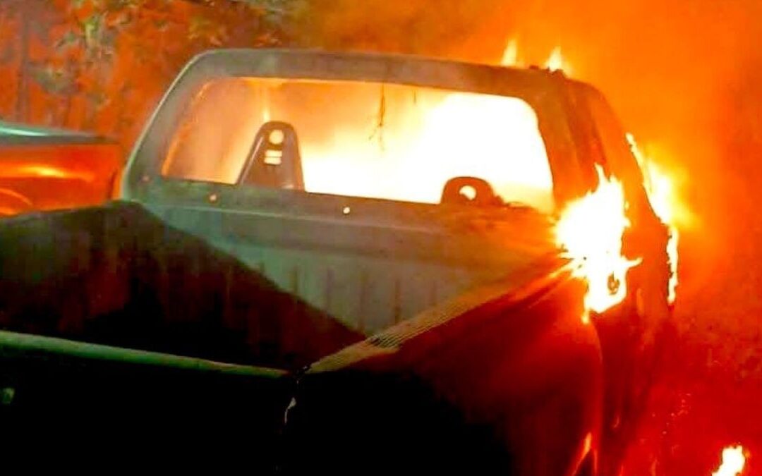 Incendio en Palmar de Bravo: Ataque a la Casa del Exalcalde Adán Silva Valeriano