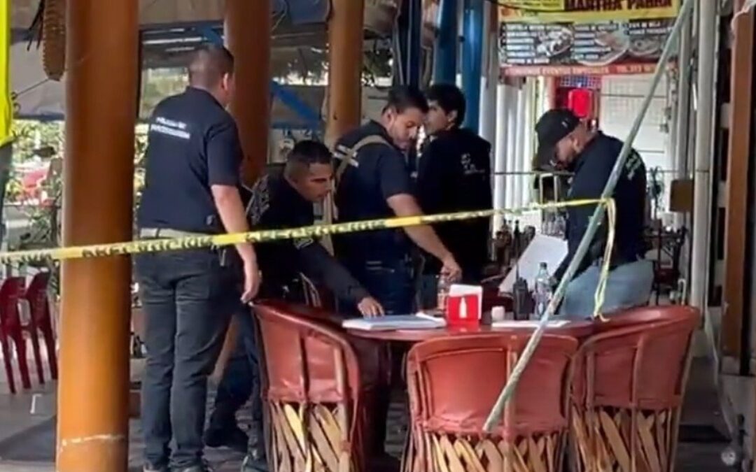 Ataque en Restaurante de Mariscos en Zapotlanejo: Una Mujer Muerta y un Herido de Tijuana