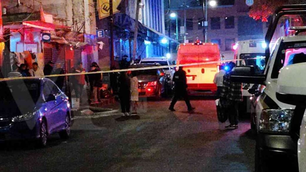 Motosicarios Atacan Restaurante en el Centro de CdMx: Un Muerto y un Herido