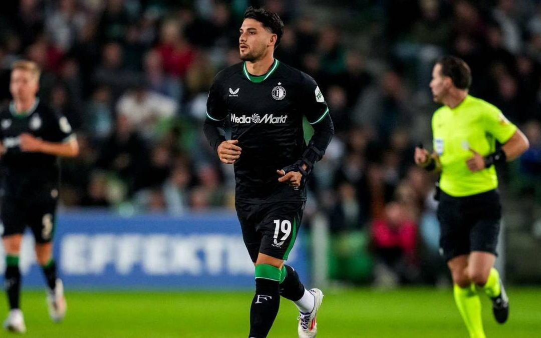 Necaxa Refuerza su Plantel con Julián Carranza, el Exdelantero del Feyenoord