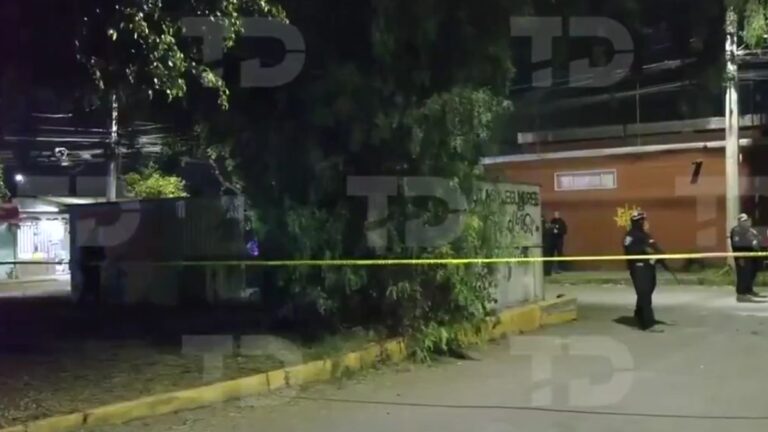 Tiroteo en Coacalco: Matanza de Tres Personas Fuera de una Casa