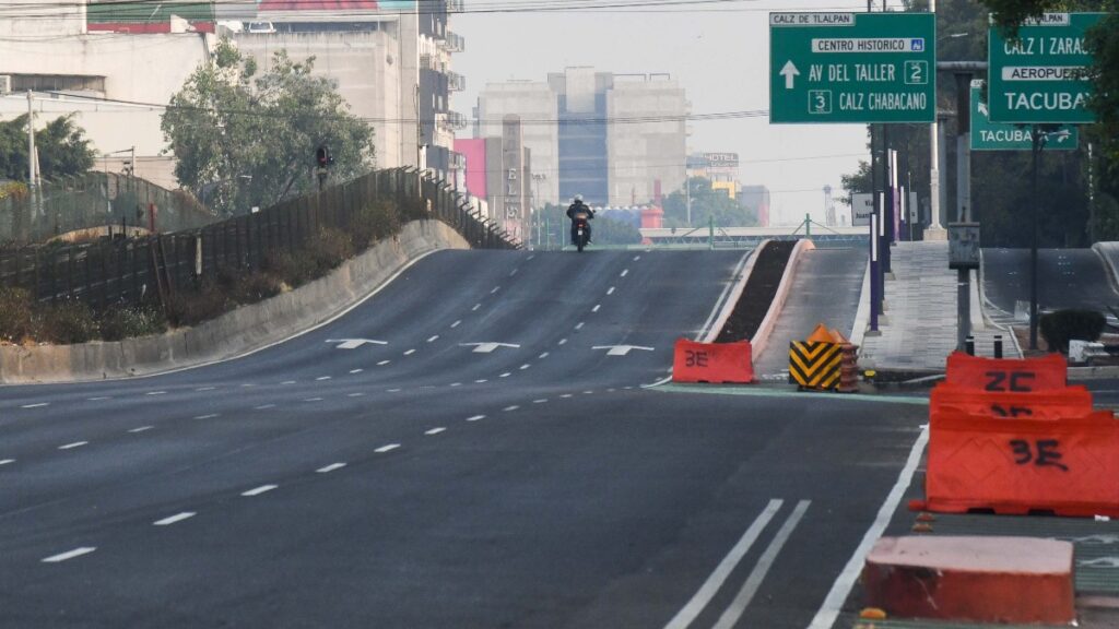 Hoy No Circula en CdMx y Edomex: Los Autos que Descansan este Jueves 1 de Enero 2026