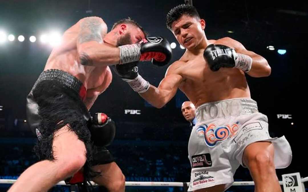 Cinturón de Campeón: El Toro Reséndiz Hereda el Título de Crawford a Canelo Álvarez