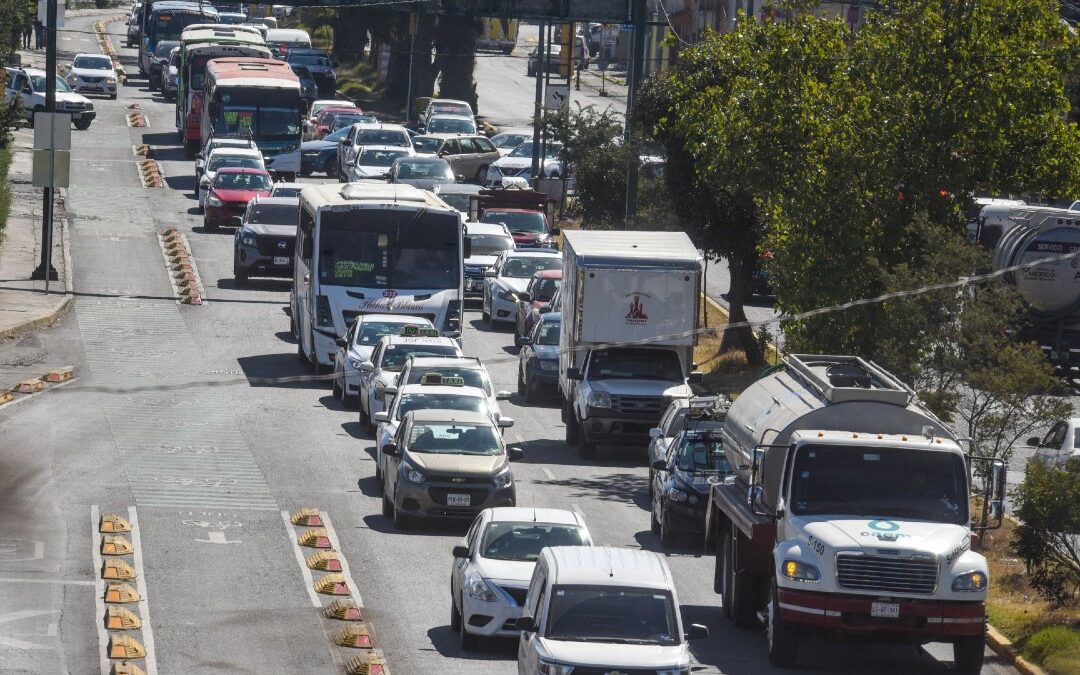 Hoy No Circula en CdMx y Edomex: ¿Qué Autos Descansan Este Sábado?
