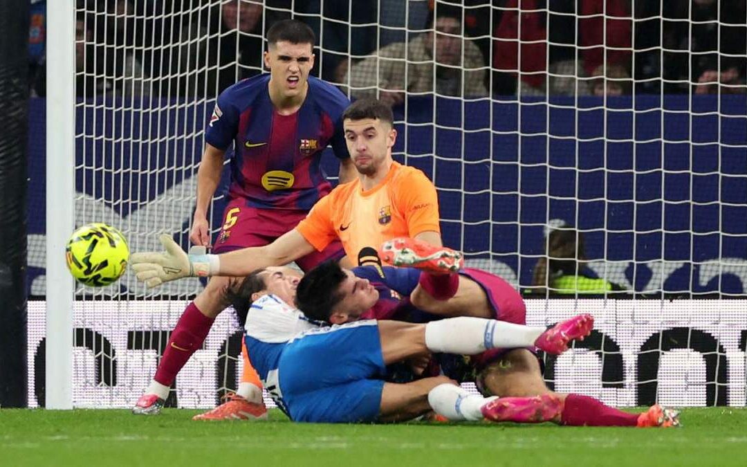 Polémica jugada de Joan García en el Espanyol vs Barcelona: ¡Inimaginable!