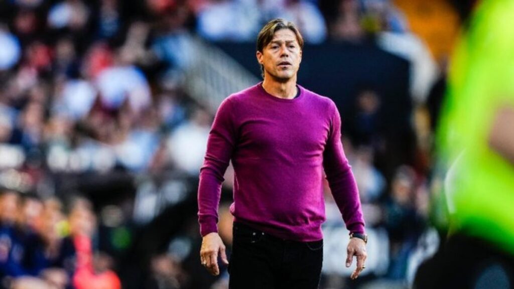 Matías Almeyda en Peligro: Rumores de Compra del Sevilla por Sergio Ramos