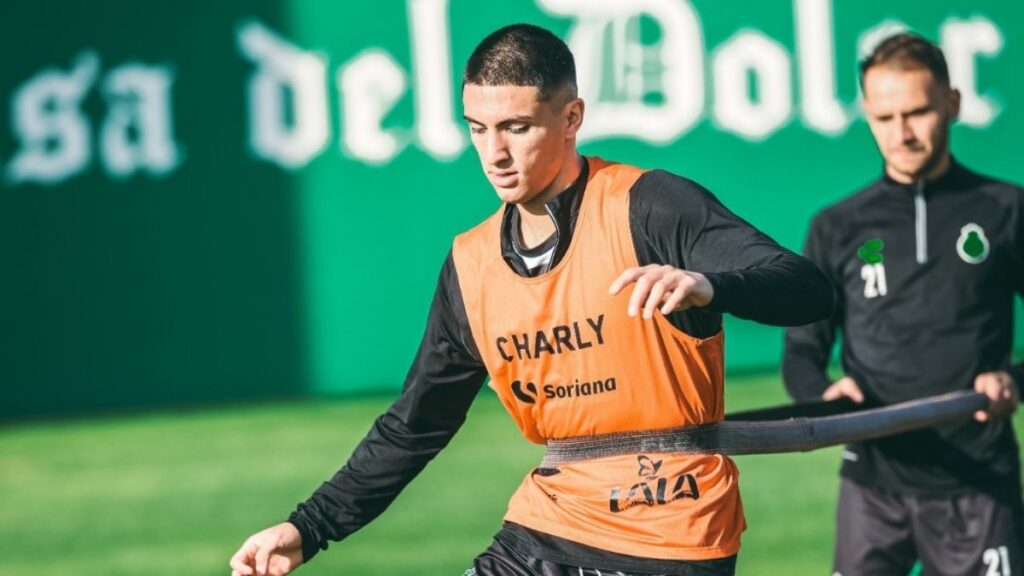 Refuerzos Santos: Adaptación de Jugadores Culmina para el Torneo en La Laguna