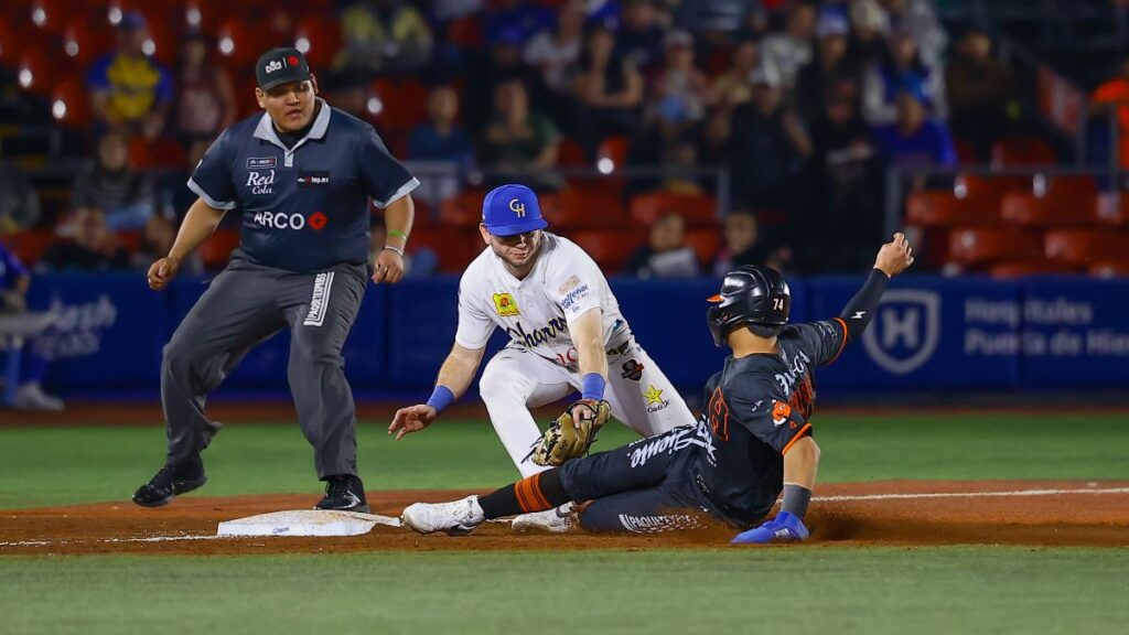 Naranjeros de Hermosillo Triunfan en el Juego 3 de los Playoffs LMP 2025-26 contra Charros de Jalisco