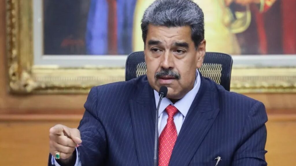 Crisis Política en Venezuela: Maduro Asiste a su Primera Audiencia Tras el Ataque de EE. UU.