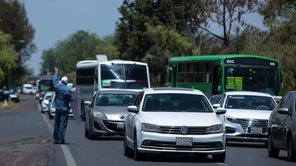 Hoy No Circula en CdMx y Edomex: Conoce Qué Vehículos Descansan
