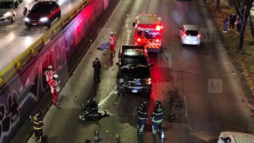 Trágico accidente: Motociclista muerto tras choque con camioneta en Circuito Interior, CdMx