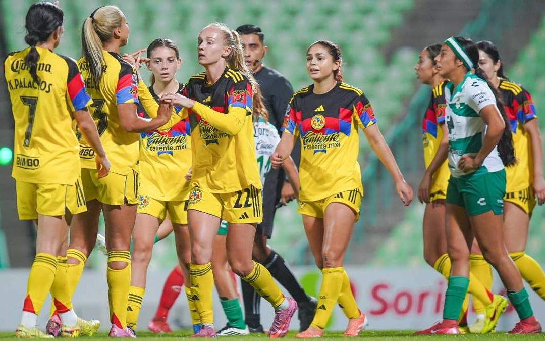 América Se Llevó una Victoria Importante en su Estreno Contra Santos