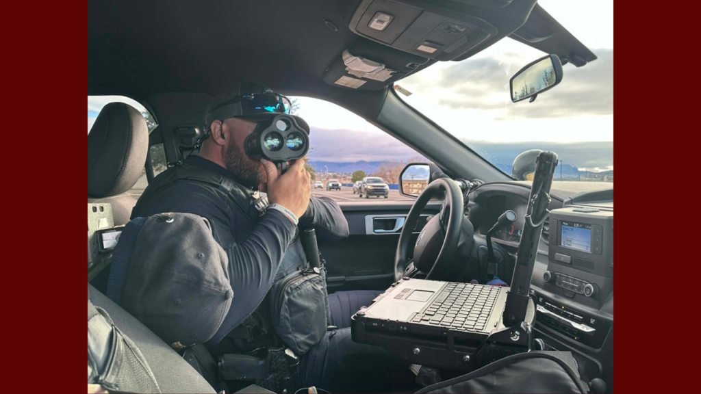 La Policía de Las Cruces emite 64 citaciones de tránsito en operación de vigilancia escolar