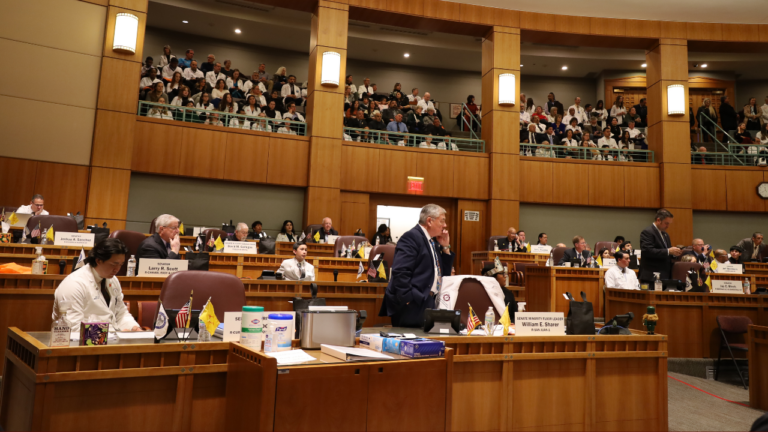 Nueva Propuesta Legislativa para Mejorar el Acceso a Servicios de Salud en Nuevo México