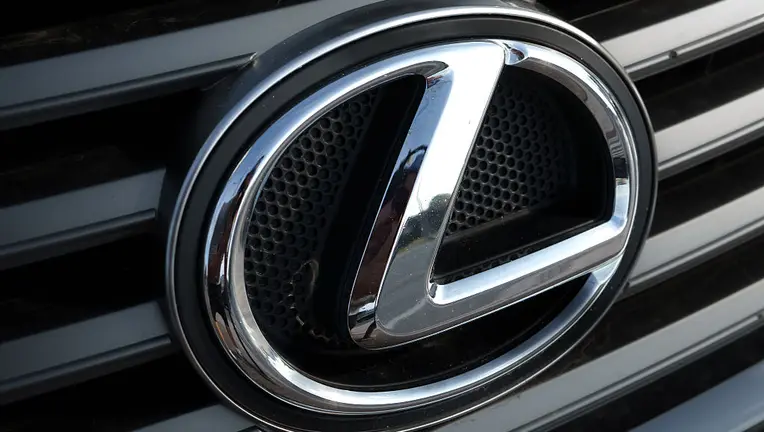 Retiro de Vehículos Lexus: Alarma por Falla en Bomba de Combustible