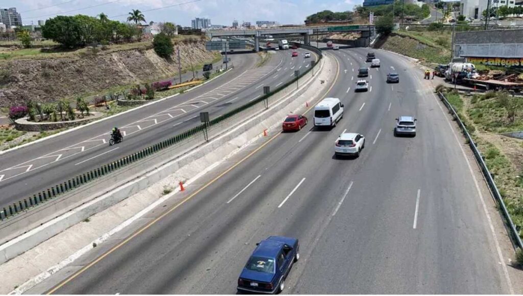 Actualización en Vivo: Tráfico y Cierres en la Autopista México-Querétaro